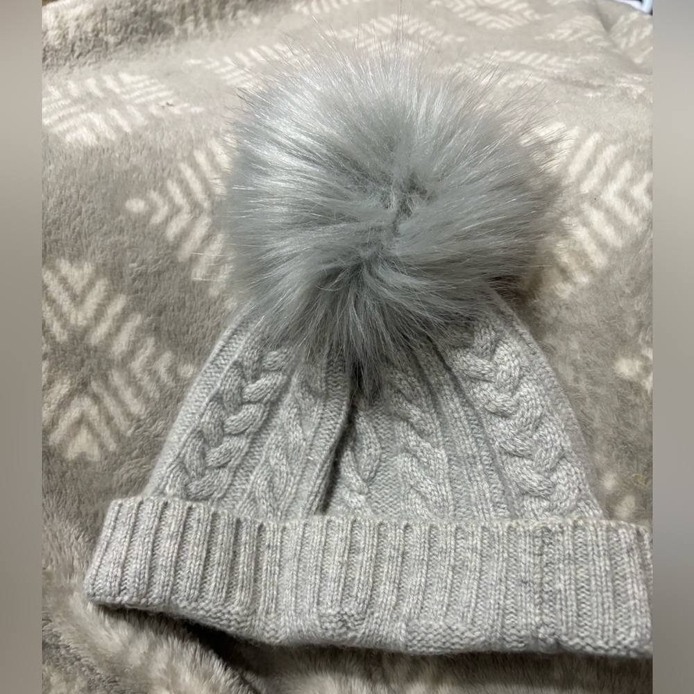 White + Warren cashmere cable Pom hat
